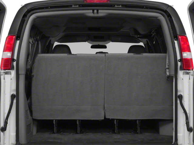 2011 Chevrolet Express Passenger 3500 1LS