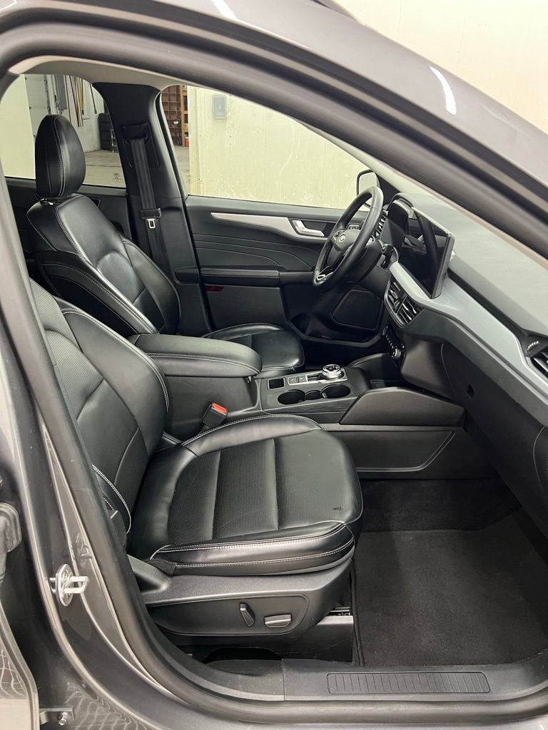 2024 Ford Escape Platinum