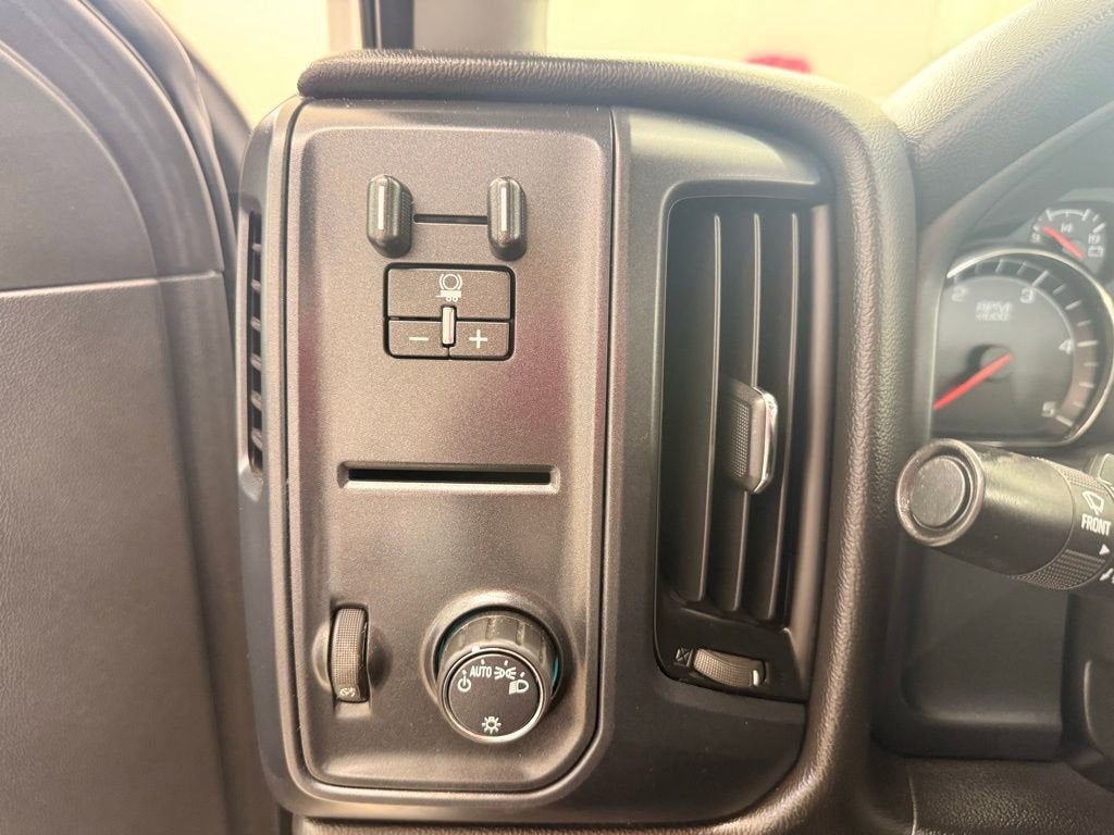2018 Chevrolet Silverado 3500 HD Chassis Cab Work Truck