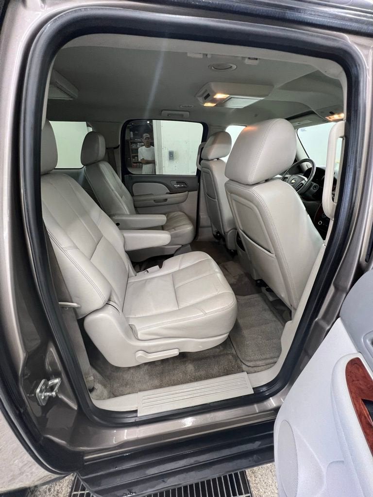 2012 Chevrolet Suburban LT