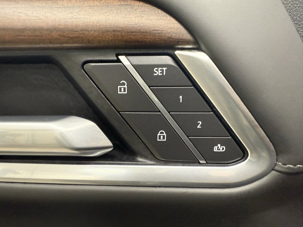 2026 GMC Sierra 3500 HD Denali Ultimate DRW