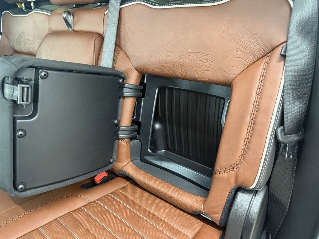 2026 GMC Sierra 3500 HD Denali Ultimate DRW