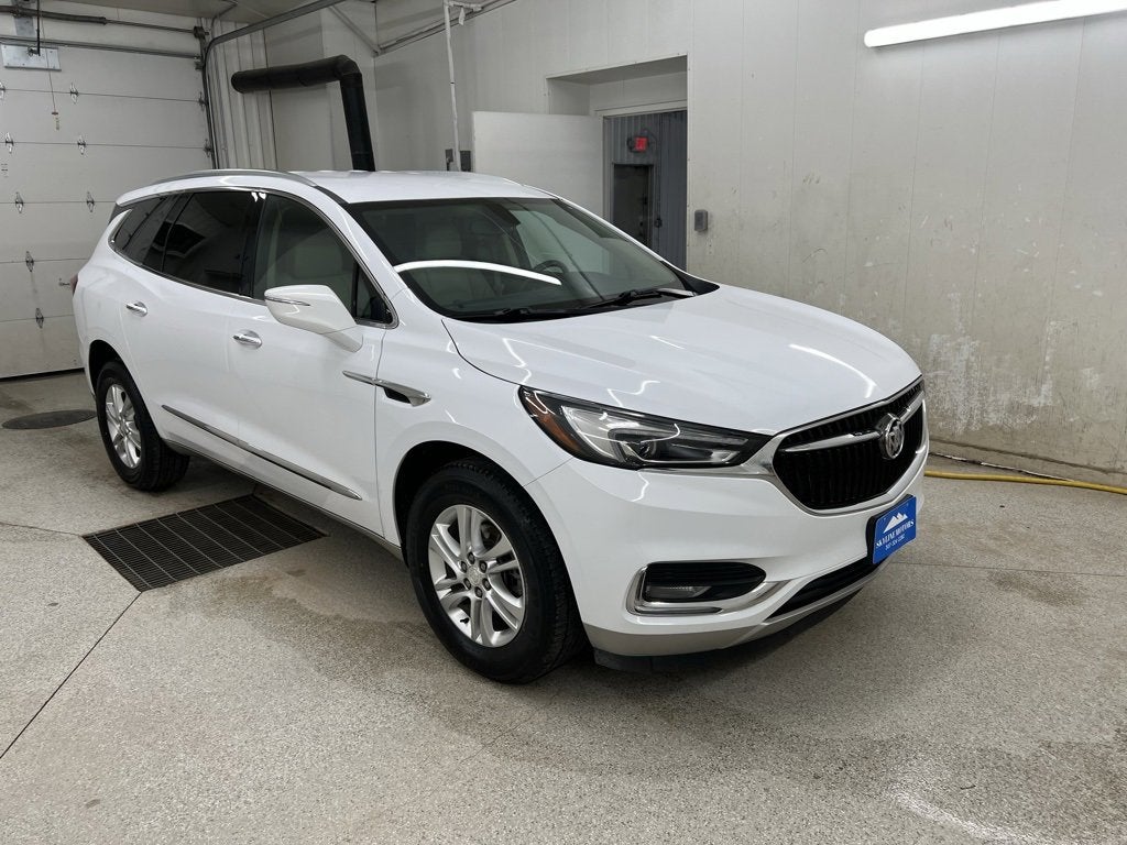 2021 Buick Enclave Essence