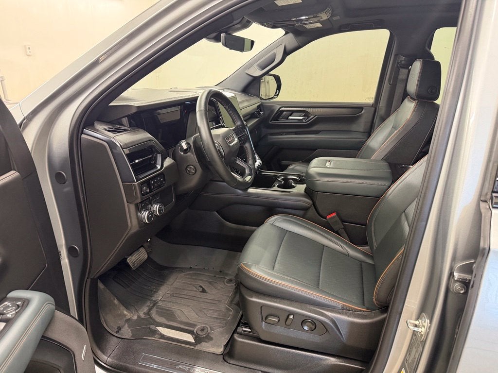 2025 GMC Yukon AT4