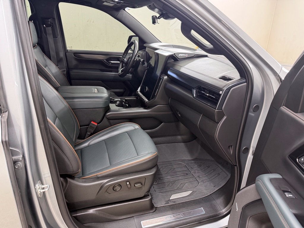 2025 GMC Yukon AT4
