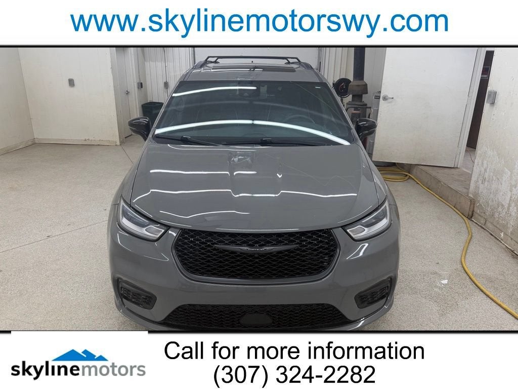 2025 Chrysler Pacifica Limited