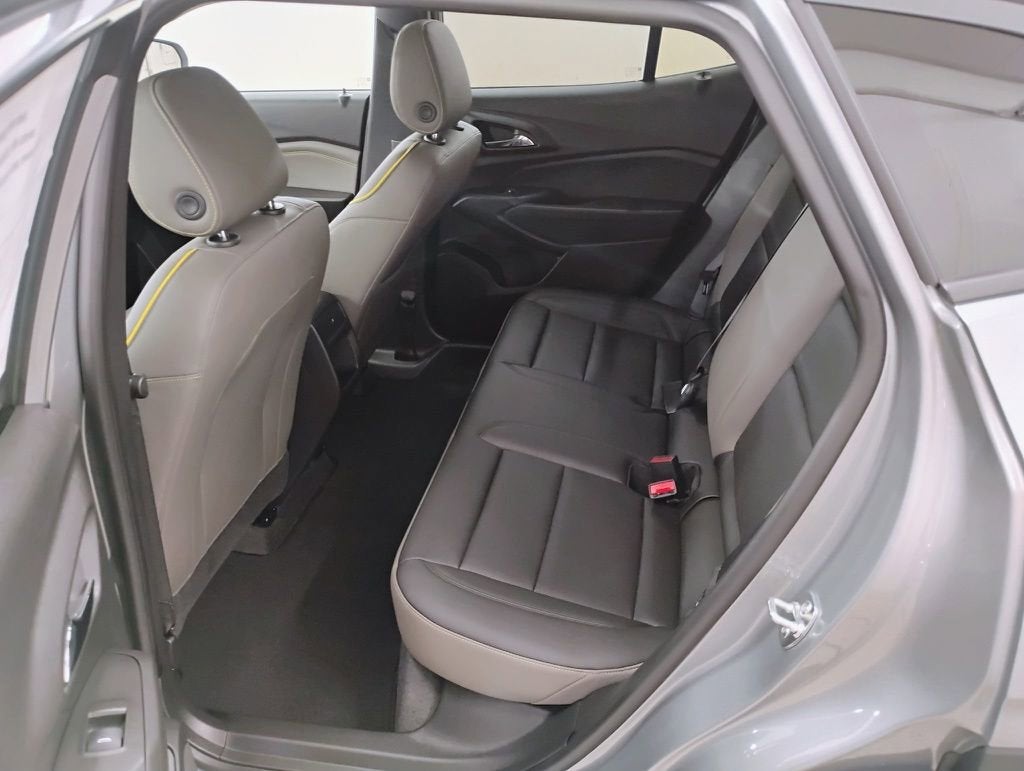 2026 Chevrolet Trax Activ - Photo 8